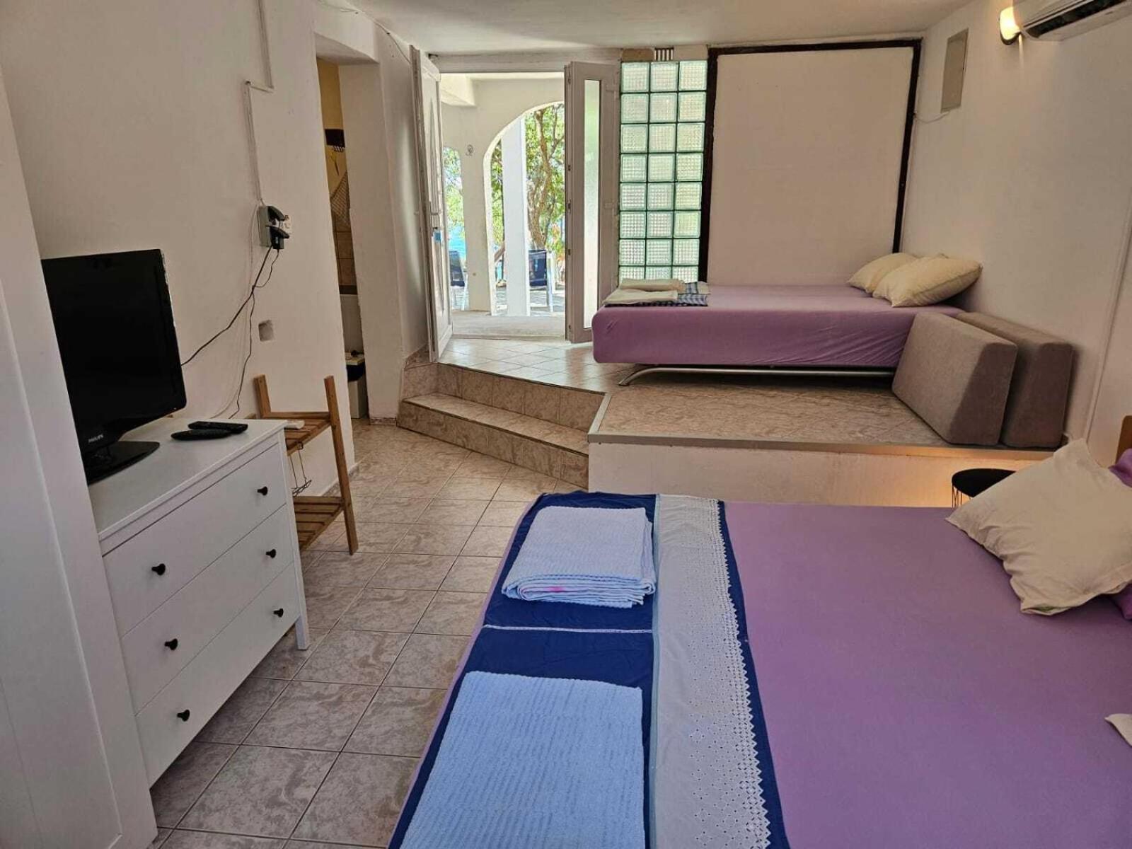 Luna Beach Apartment Novalja Exterior foto