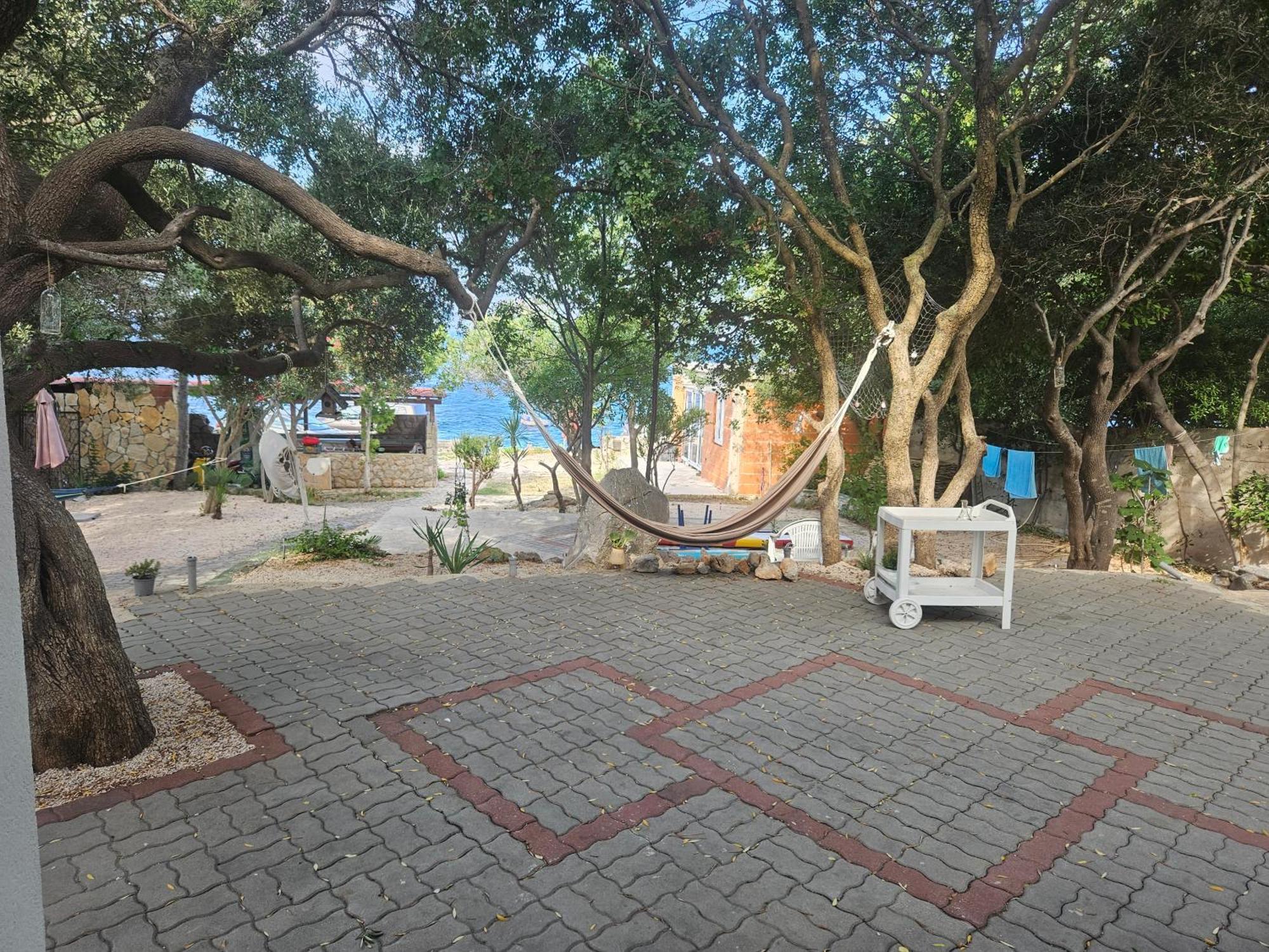 Luna Beach Apartment Novalja Exterior foto